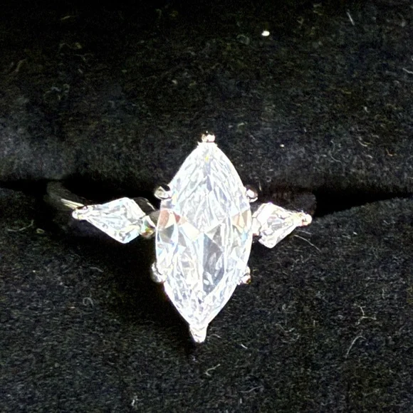 Silver 925 Marquise Center Stone Three-Stone Ring - Picture 2 of 8